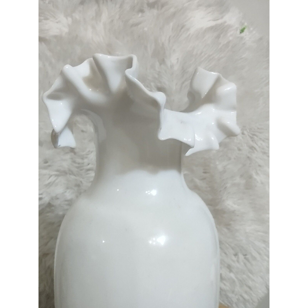 Large Tall VTG Fenton MCM Vase White Milk Glass Ruffled edge top 11" Tall - Picture 5 of 6